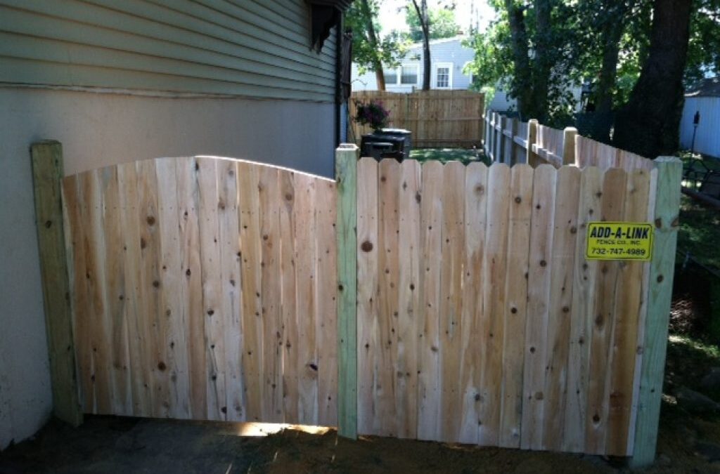 Dowelled Cedar Fence