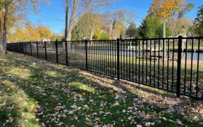 Aluminum Dock and Canal Safety Fence