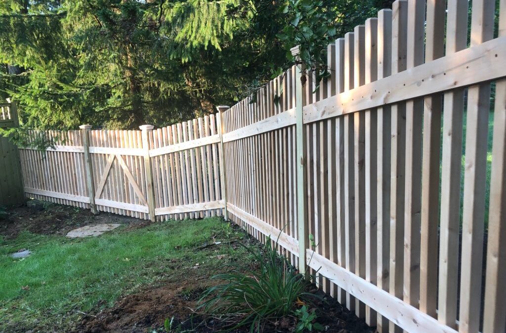 Classic Cedar Spindle Fence