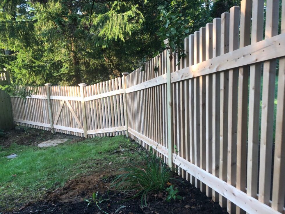 Classic Cedar Spindle Fence Add A Link Fence Company