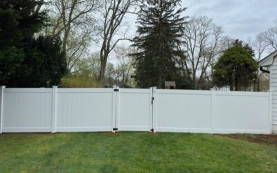 6’ Tall Vinyl Fence Meets all Pool Code Requirements